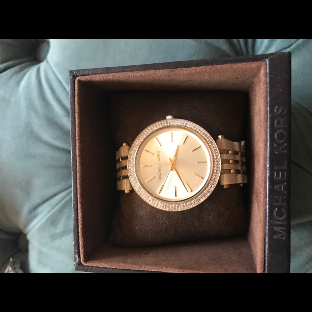 Pearl face Michael kors watch